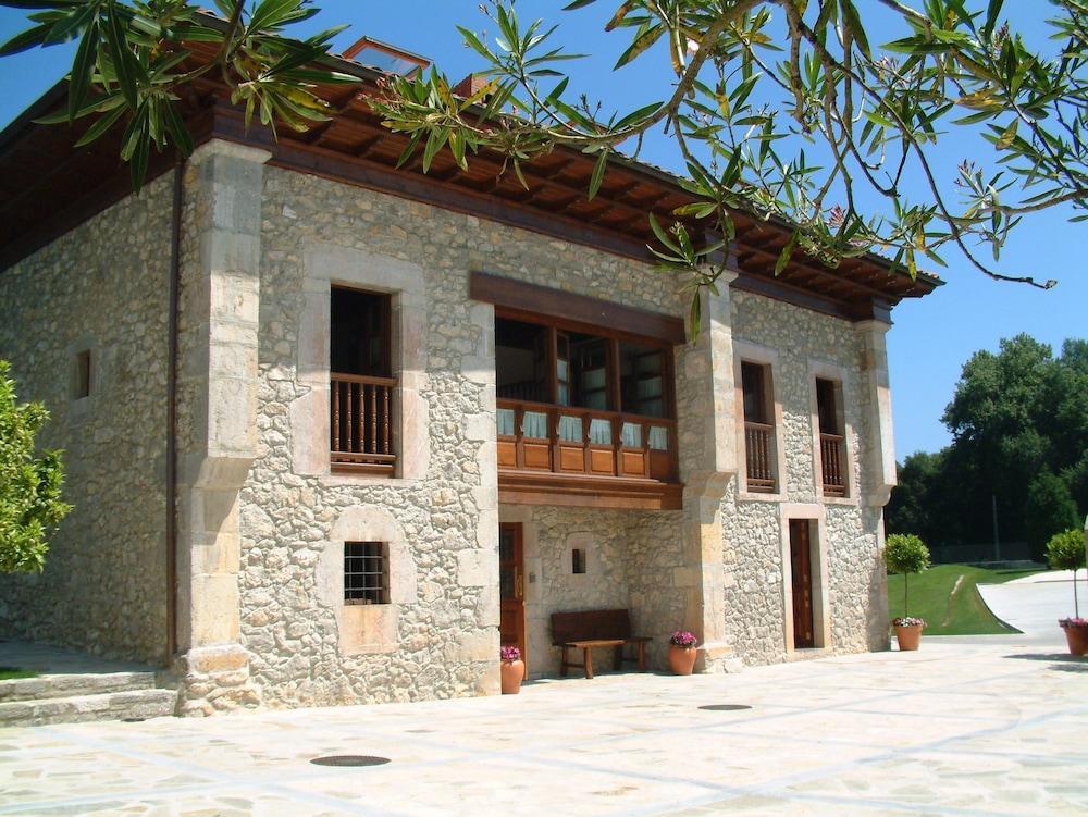 Hotel Aldama Golf Quintana de Llanes Екстер'єр фото